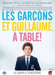 Les garçons et Guillaume à table